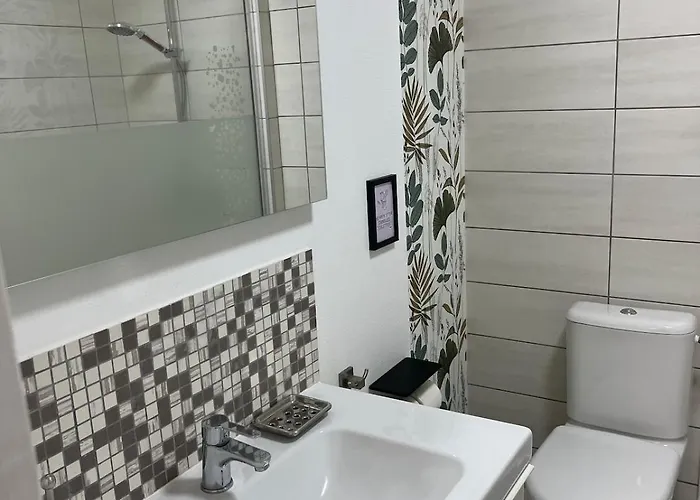 Le Nid Des Thermes , Parking Апартаменты